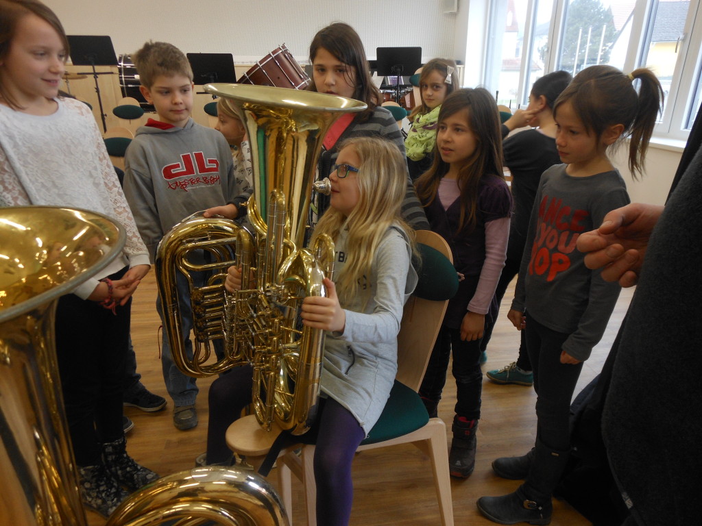 Volksschule-1024x768 Besuch der Volksschule
